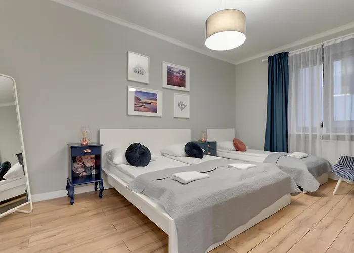 Apartment Center 2 By Grand